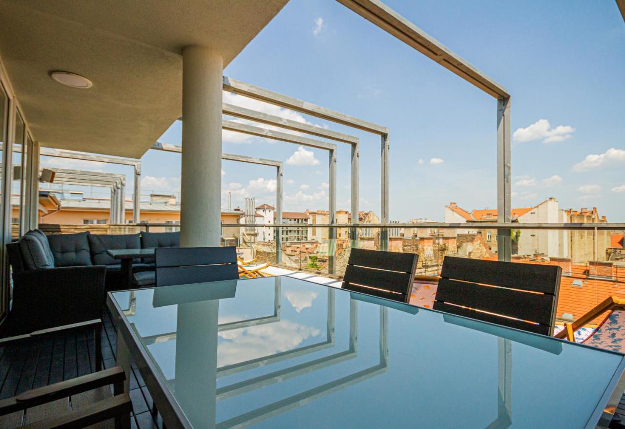 Luxury Apartment With Balcony In Downtown Budapest Eksteriør billede