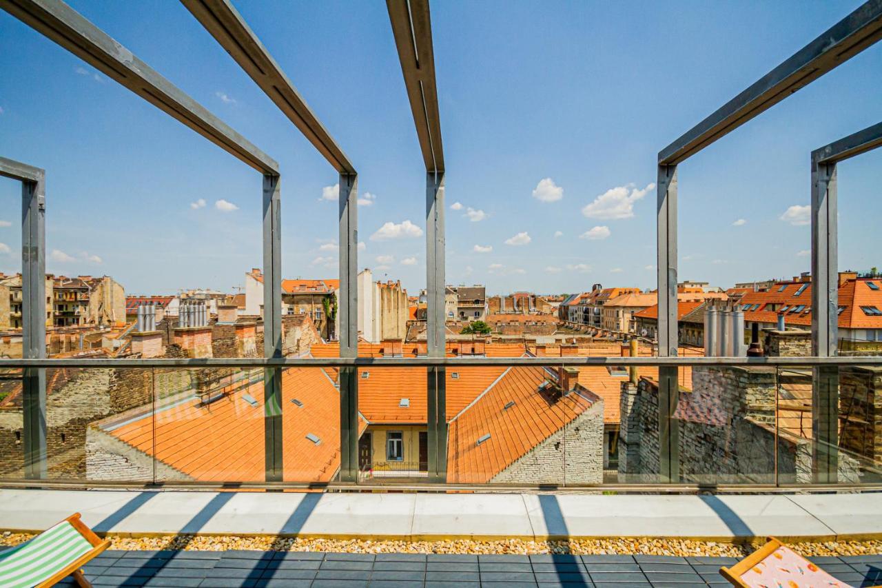 Luxury Apartment With Balcony In Downtown Budapest Eksteriør billede