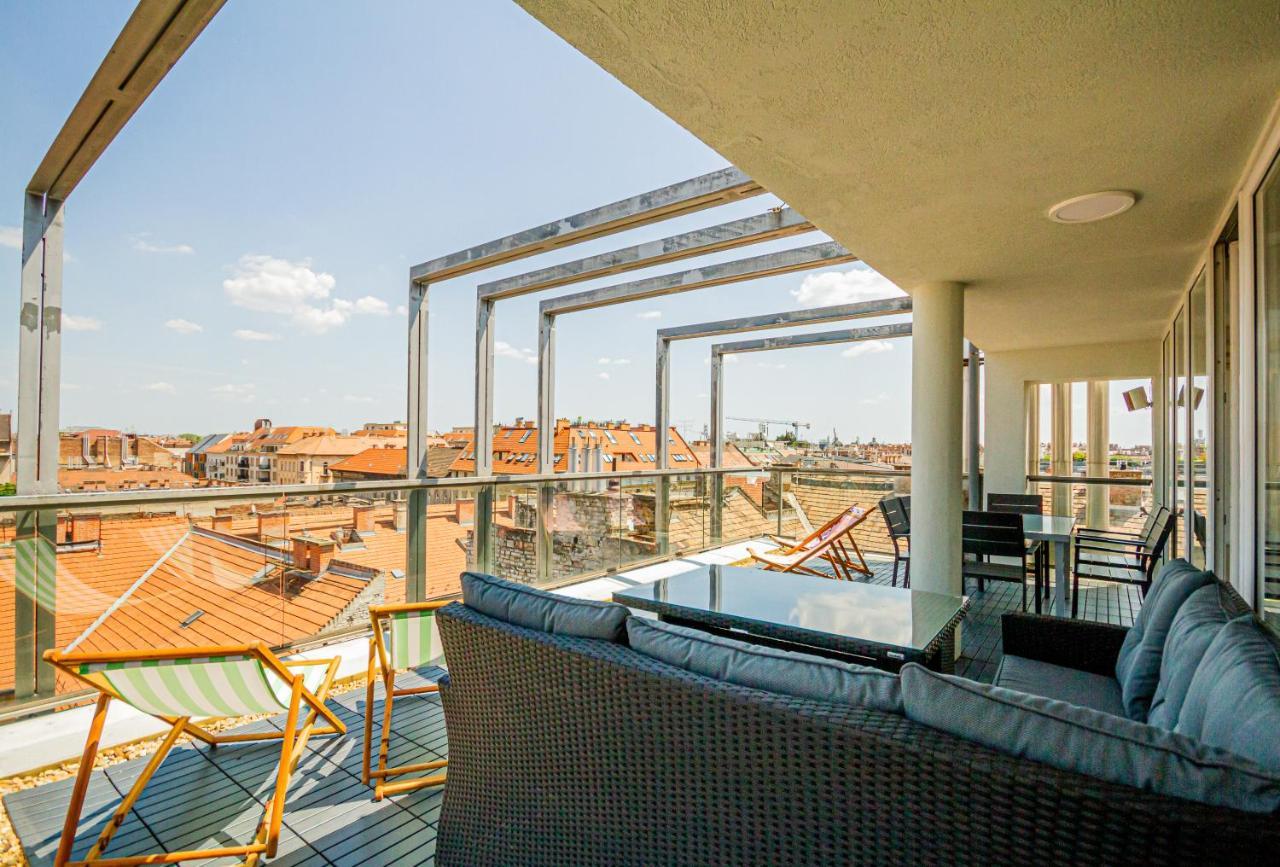 Luxury Apartment With Balcony In Downtown Budapest Eksteriør billede