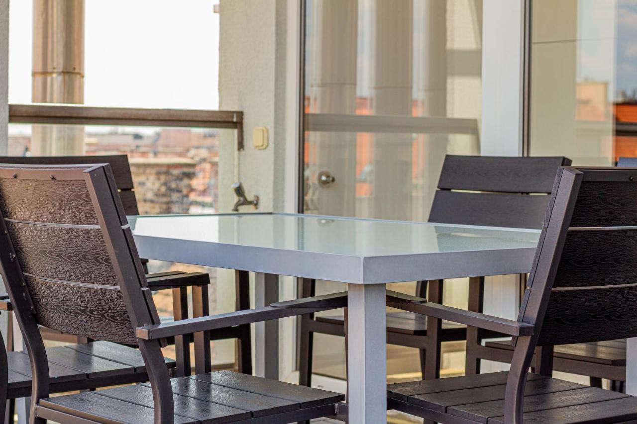 Luxury Apartment With Balcony In Downtown Budapest Eksteriør billede